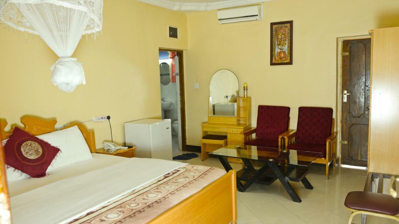 Mbeya Hotel エクステリア 写真